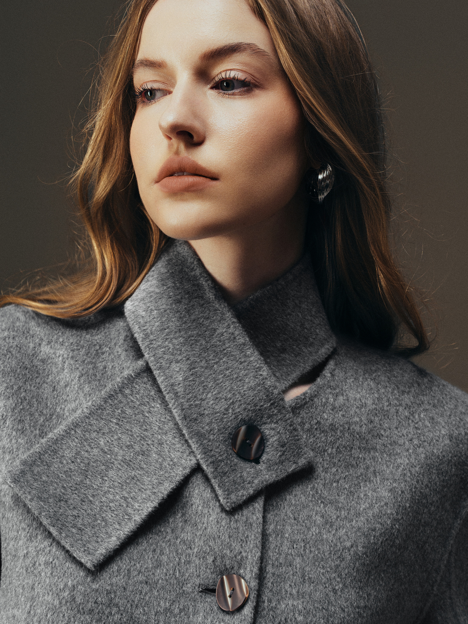 Áo dạ handmade cổ khăn dáng ngắn